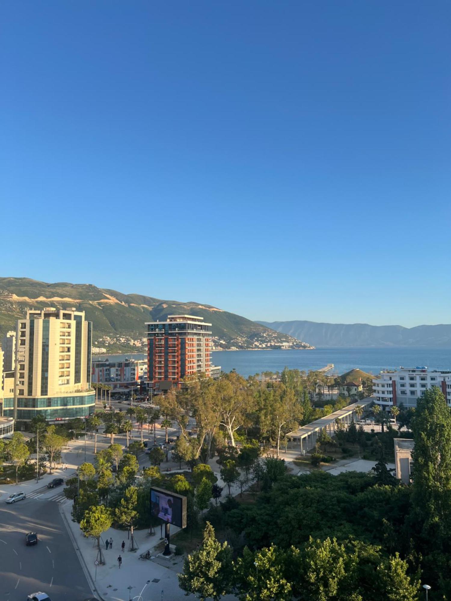 Martin Ferraj Riviera Lägenhet Vlorë Exteriör bild