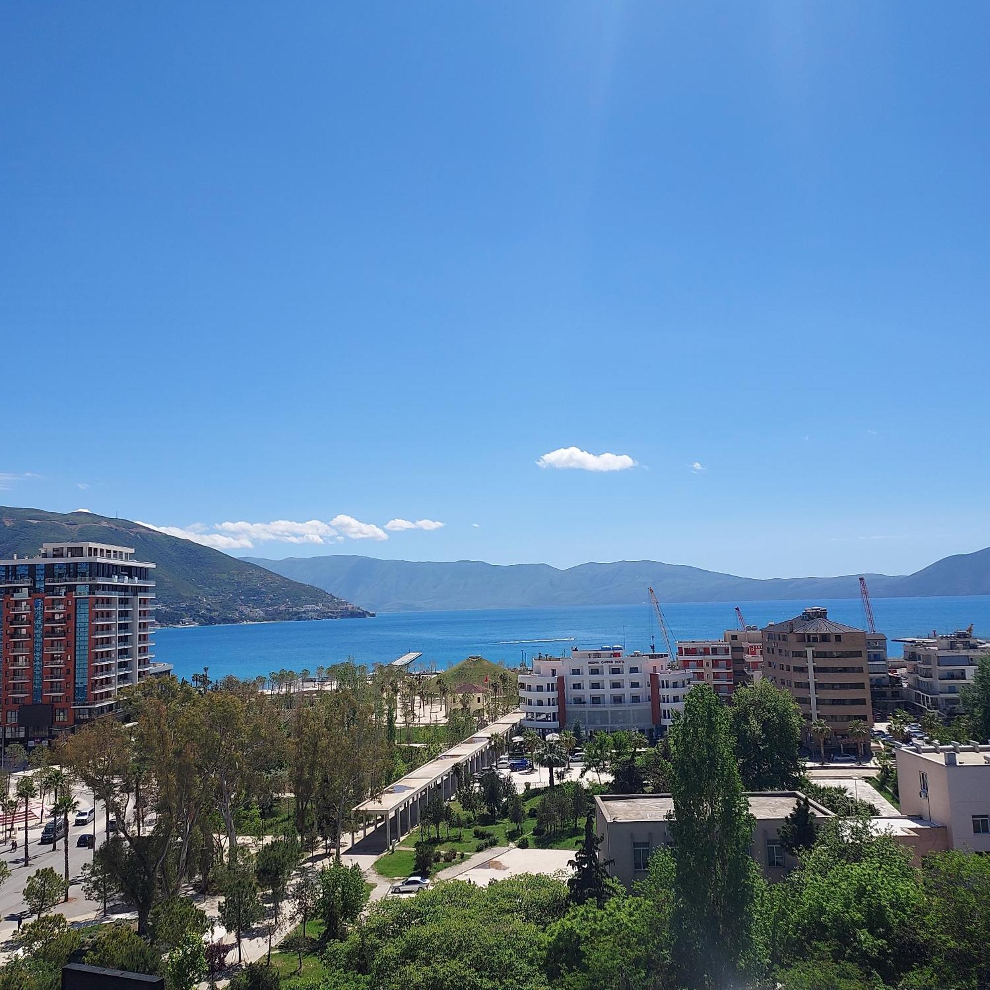 Martin Ferraj Riviera Lägenhet Vlorë Exteriör bild