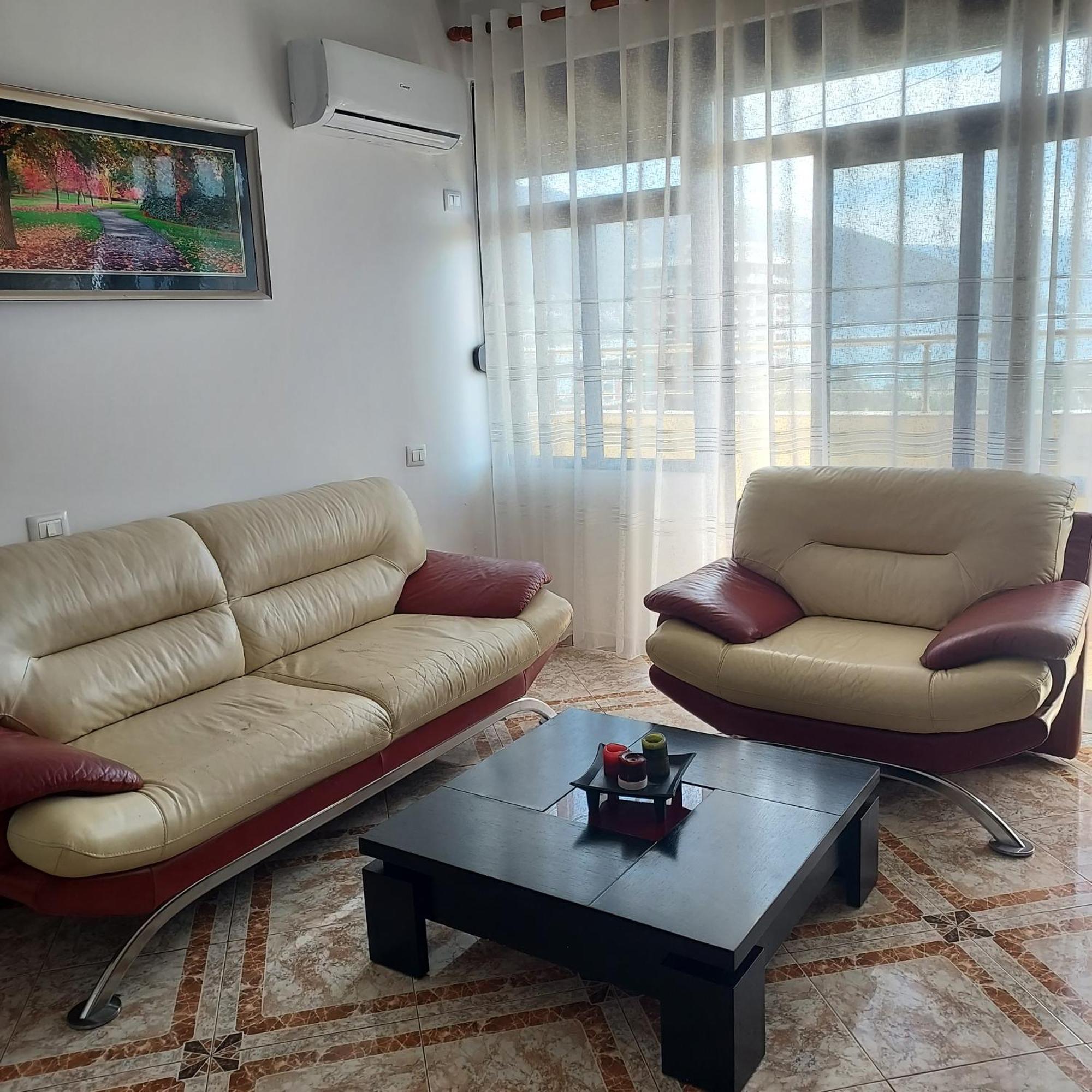 Martin Ferraj Riviera Lägenhet Vlorë Exteriör bild